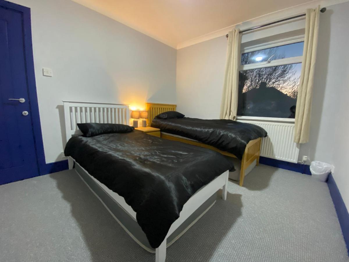 קינגס לין Harewood Lodge - Single And Double Rooms Self Serve Apartment מראה חיצוני תמונה